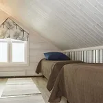 Sinisen Tien Helmi By Interhome